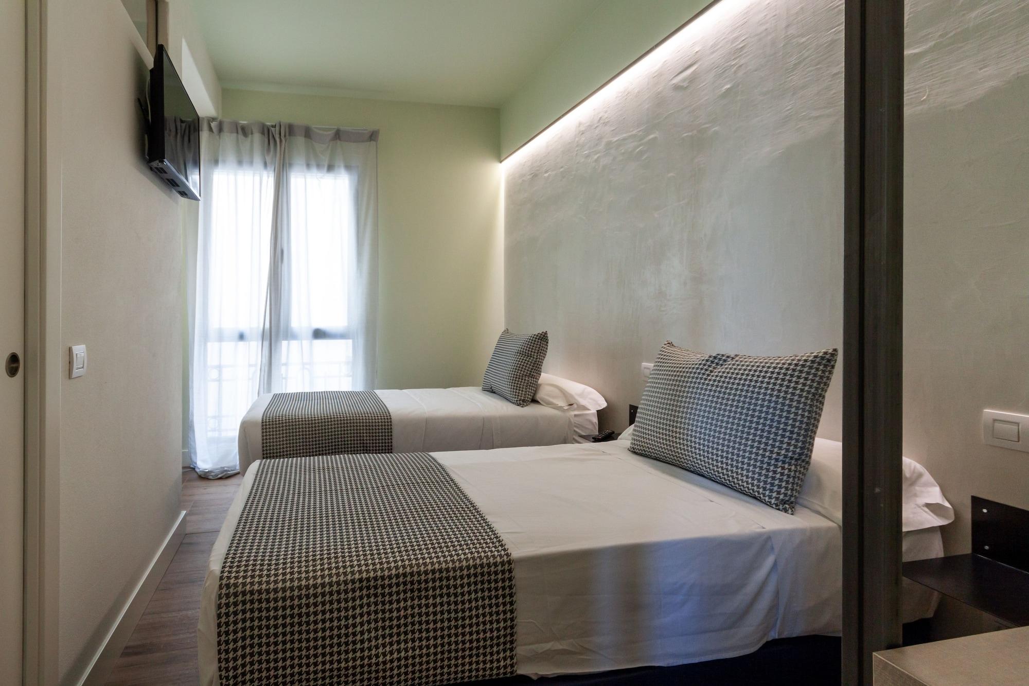 Hostal Charlotte-gran Via Madrid