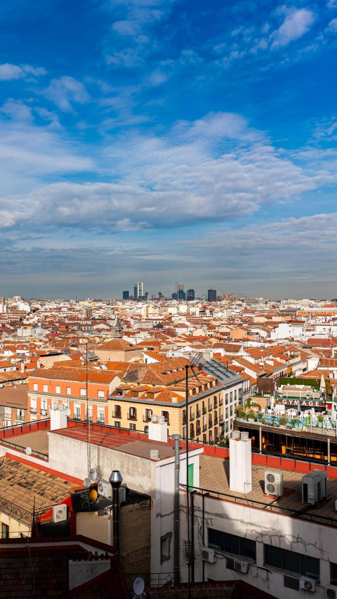 Hostal Charlotte-gran Via *